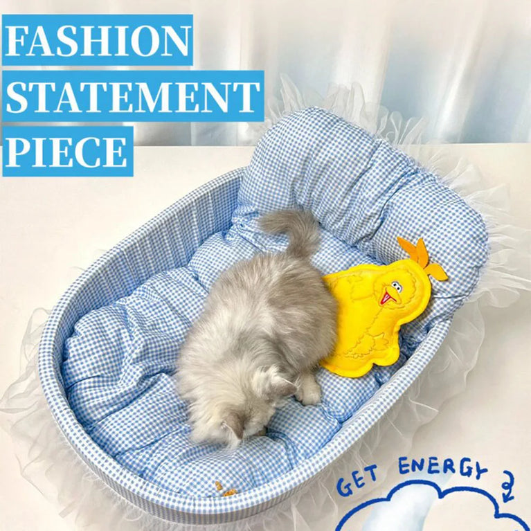 Lace-Trimmed Pet Princess Sofa | Four-Season Washable Plush Bed