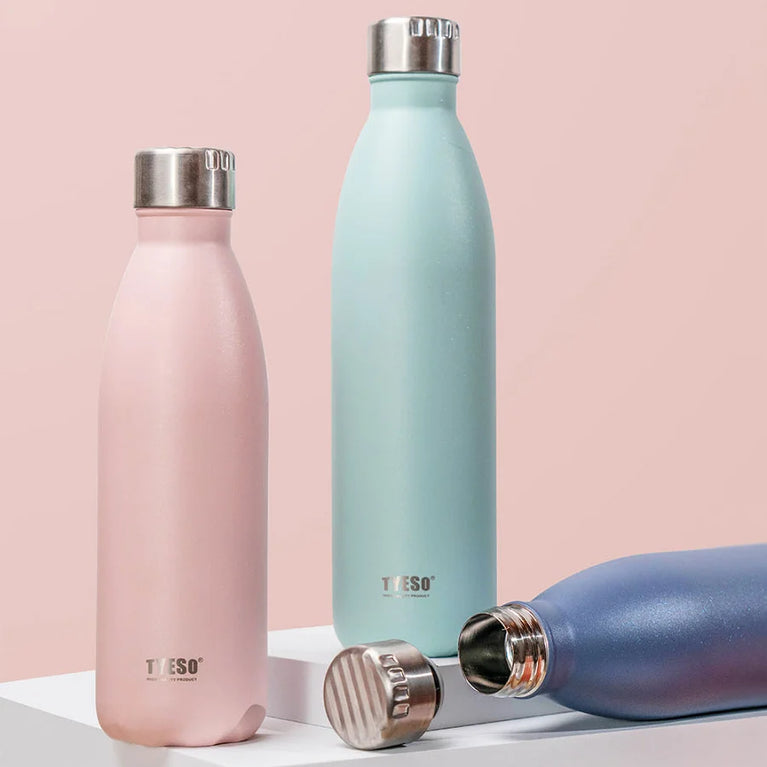750ml Vacuum Insulated Stainless Steel Cola-Shaped Water Bottle Flask