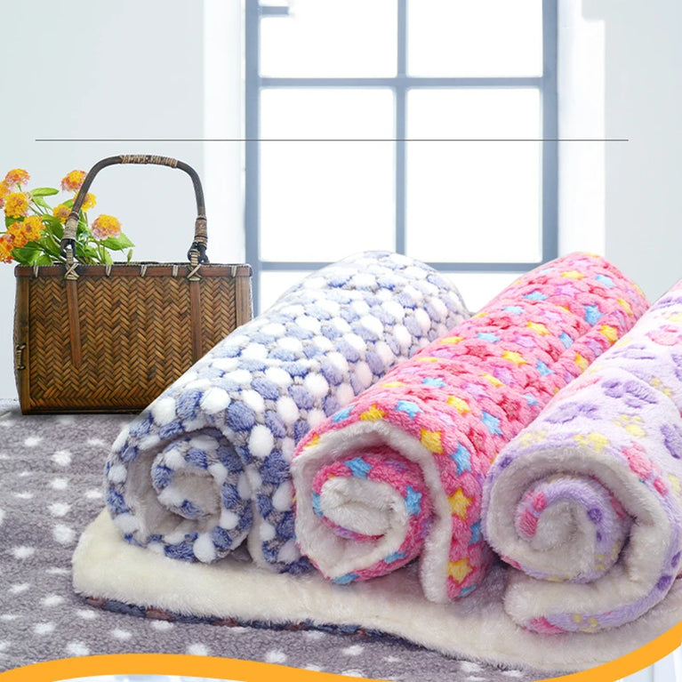 Thicken Coral Fleece Dog Bed Mat | Soft Flannel Sleeping Rug