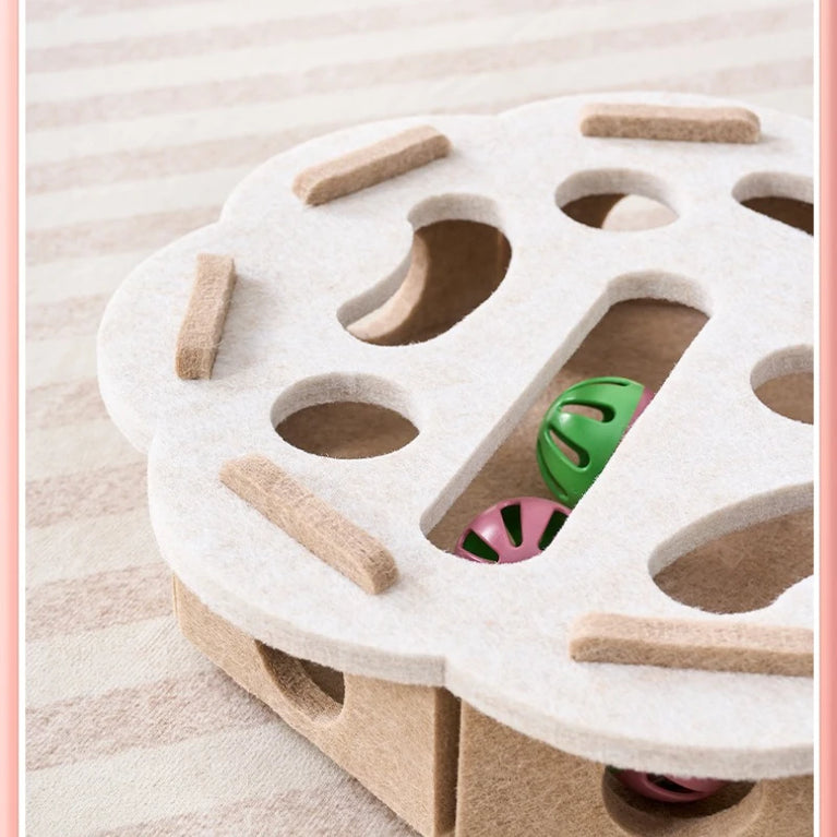 Multi-Functional Sisal Scratching Post & Ball Toy
