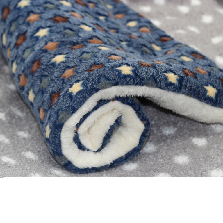 Thicken Coral Fleece Dog Bed Mat | Soft Flannel Sleeping Rug