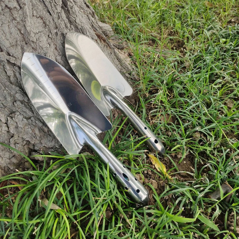 Stainless Steel Garden Shovel Soil Digging Tool for Garden Use