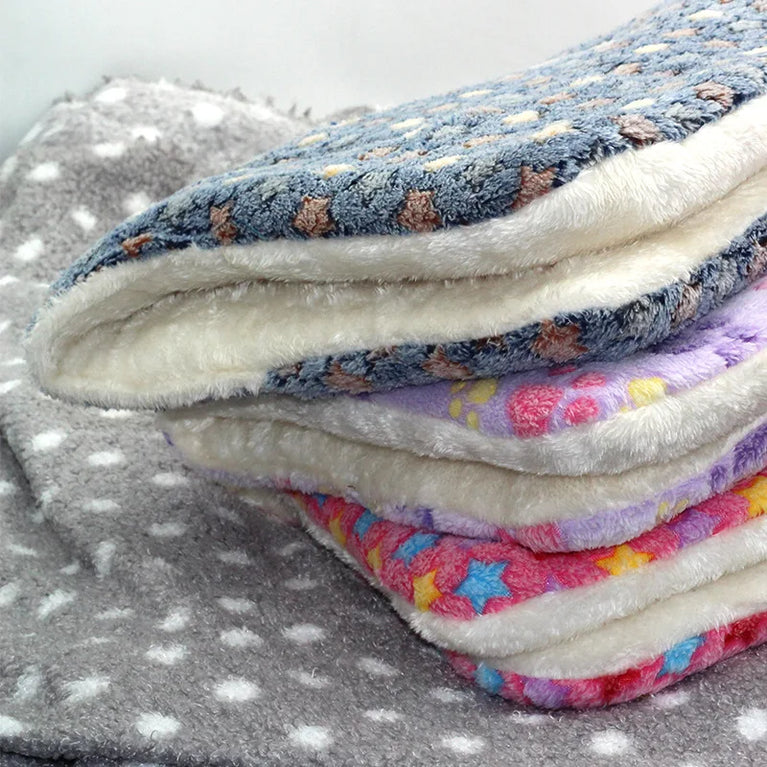 Thicken Coral Fleece Dog Bed Mat | Soft Flannel Sleeping Rug