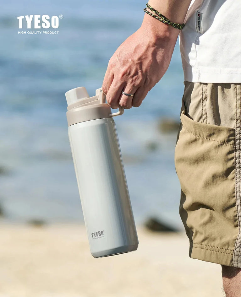 600ml Insulated Stainless Steel Water Bottle with Straw Flask