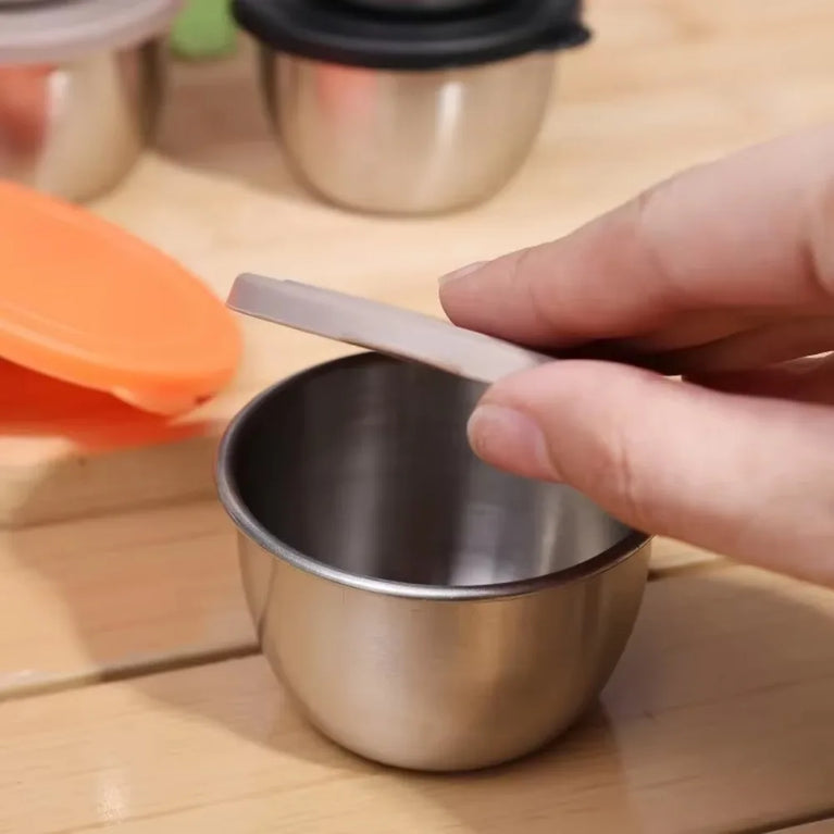 304 Stainless Steel Sauce Cup with Lid Reusable Dipping Container 75ML Portable Salad Dressing Jar Kitchen Tool