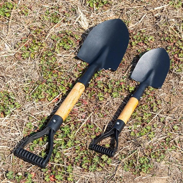 Heavy Duty Steel Garden Digging Shovel for Soil and Planting Work