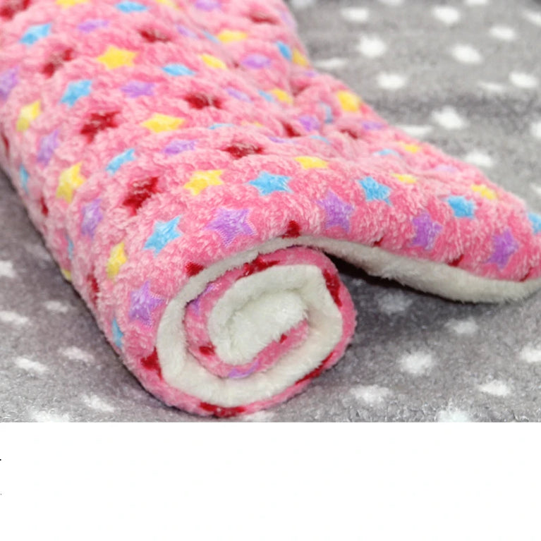 Flannel Pet Mat Dog Bed Dog Fluffy Bed Warm Sleeping Blanket