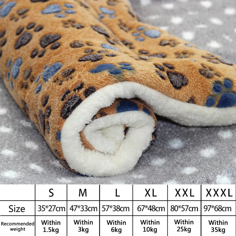 Flannel Pet Mat Dog Bed Cat Bed Thicken Sleeping Mat Cooling Heating Pad for Cats & Pets Comfort Rug