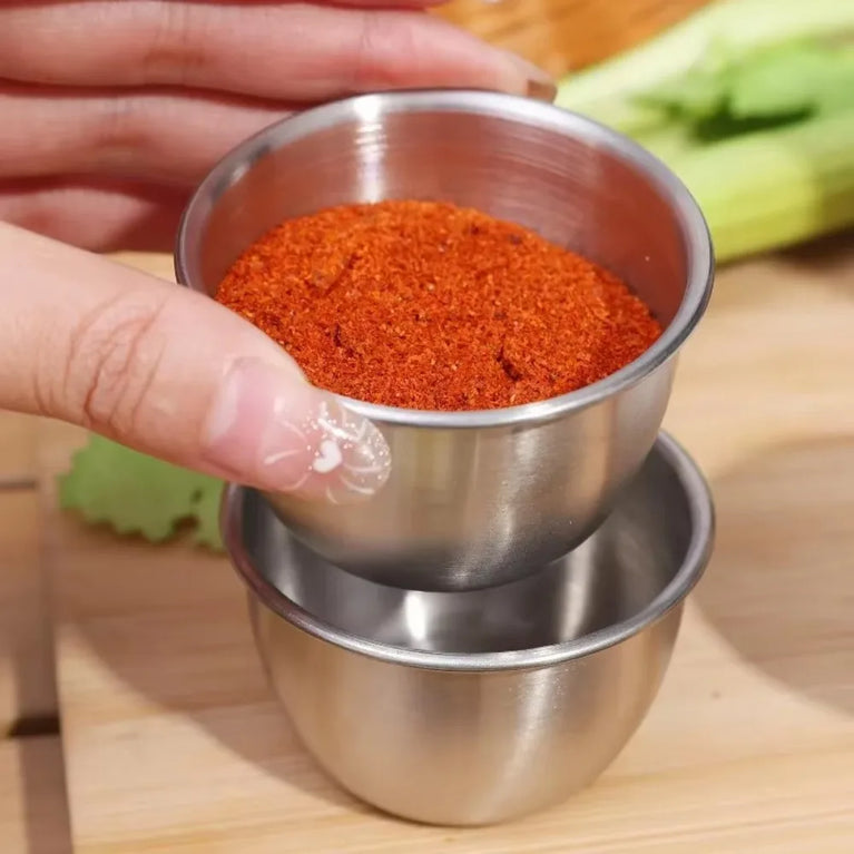 304 Stainless Steel Sauce Cup with Lid Reusable Dipping Container 75ML Portable Salad Dressing Jar Kitchen Tool