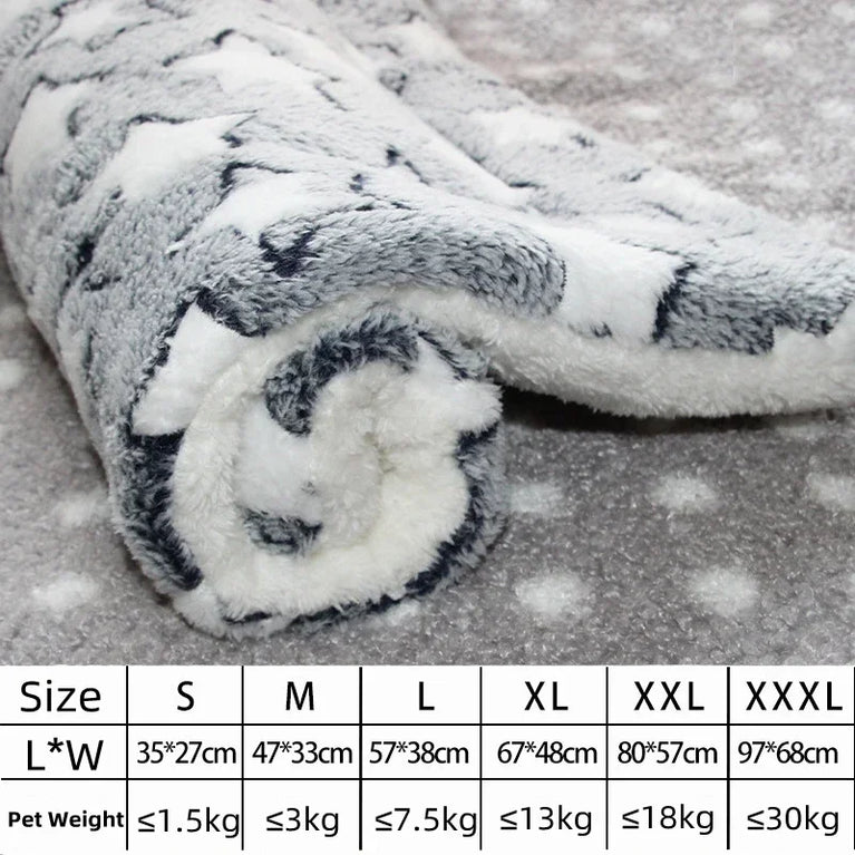 Flannel Pet Mat Dog Bed Cat Bed Thicken Sleeping Mat Cooling Heating Pad for Cats & Pets Comfort Rug