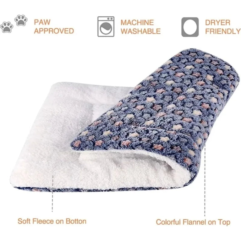 Flannel Pet Mat Dog Bed Cat Bed Thicken Sleeping Mat Cooling Heating Pad for Cats & Pets Comfort Rug
